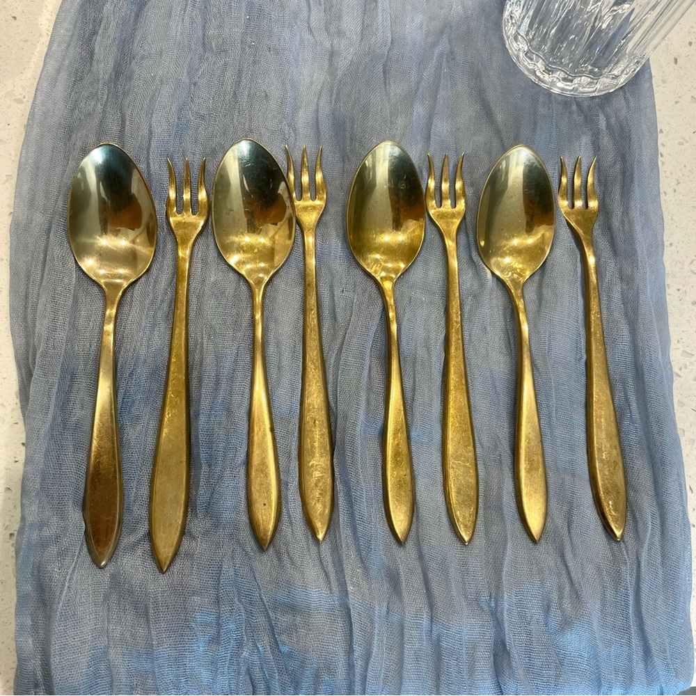 8 Dirilyte Seafood Forks and Teaspoons MCM